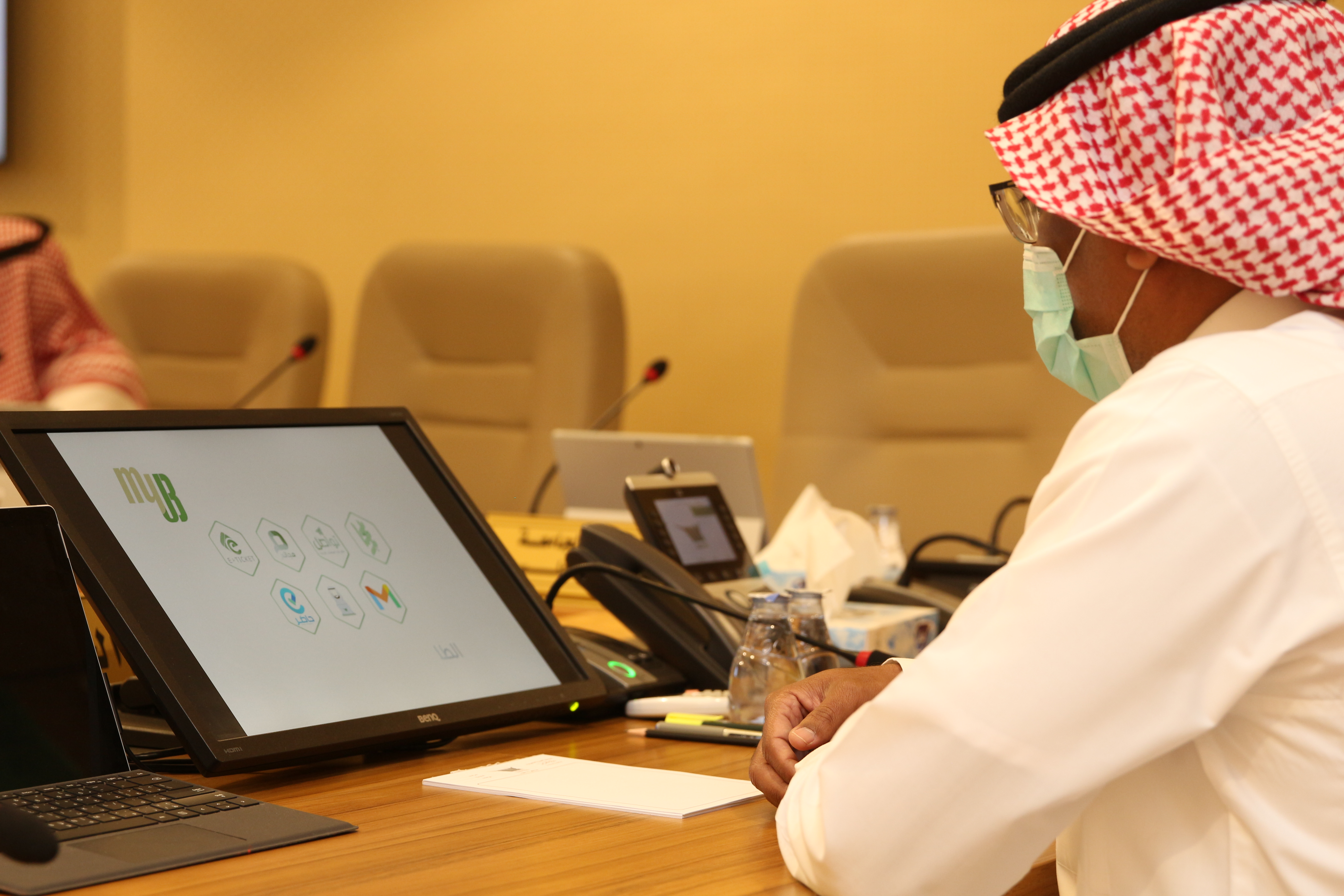 The President of Bisha University inaugurates the new electronic portal of the university